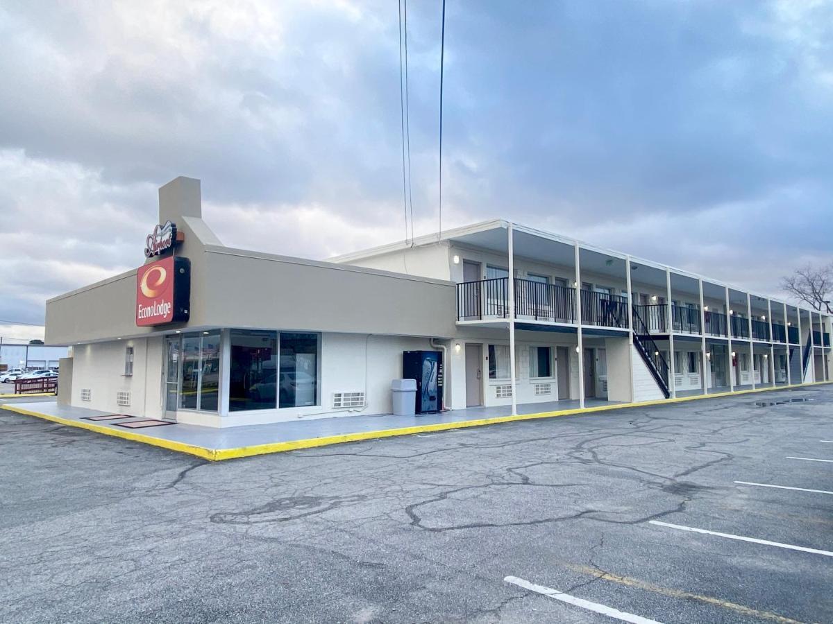Econo Lodge Airport Norfolk Exterior photo